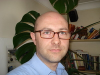 Hydrofoils, fountains and gold at Peterhof